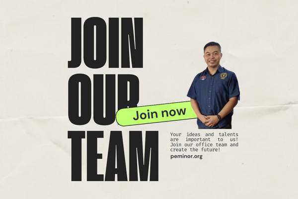 Black and Yellow Edgy and Bold Alumni Event T-Shirt (600 x 400 px)(6)